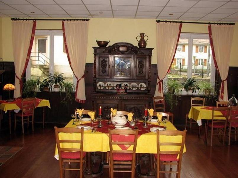 Bed and Breakfast Le Soleil Wildenstein Экстерьер фото