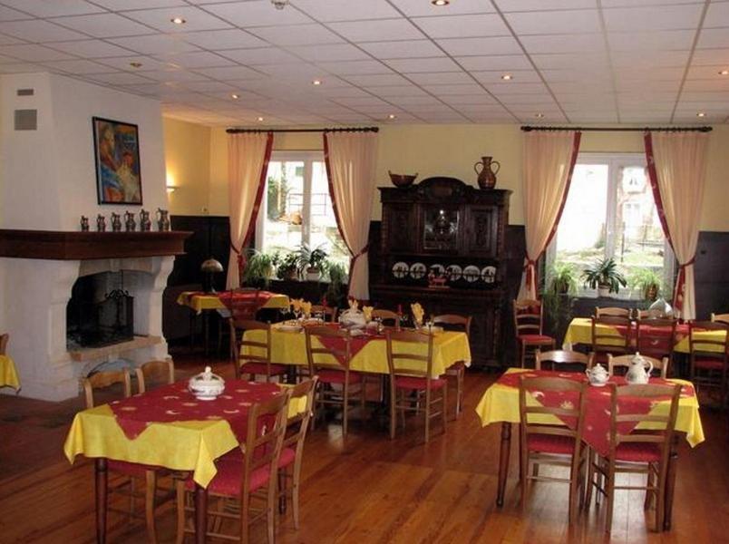 Bed and Breakfast Le Soleil Wildenstein Экстерьер фото